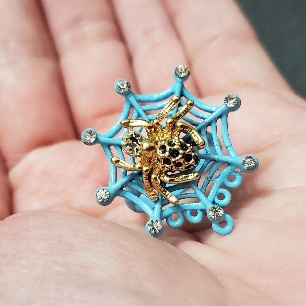 Fun blue spiderweb ring